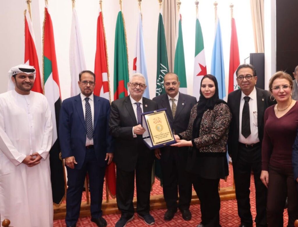 المؤتمر الدولي للتنمية المستدامة ومستقبل الأجيال بالجامعة العربية وتكريم لجمعية الصداقة العمانية البحرينية