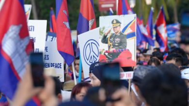 ثقتنا وثقتنا الكاملة مع قادتنا الكمبوديين وقواتنا البطلة وندعو للسلام الدائم ثقتنا وثقتنا الكاملة مع قادتنا الكمبوديين وقواتنا البطلة وندعو للسلام الدائم