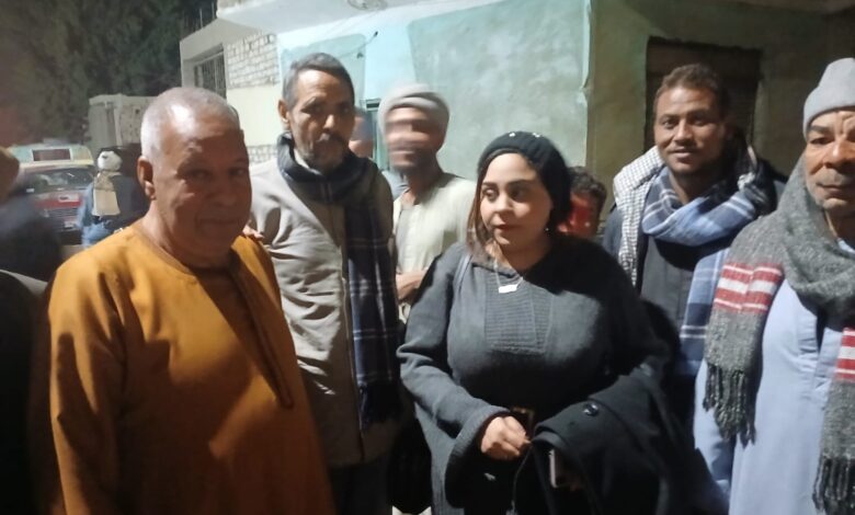 بنت البلد أو المستشارة الإعلامية: صفاء شوقي تتابع الانتخابات في القناوية وسط التفاف شعبي… و”حلقة وصل” تواصل نشاطها الخدمي منذ 2015 بدعم برلماني بنت البلد أو المستشارة الإعلامية: صفاء شوقي تتابع الانتخابات في القناوية وسط التفاف شعبي… و”حلقة وصل” تواصل نشاطها الخدمي منذ 2015 بدعم برلماني