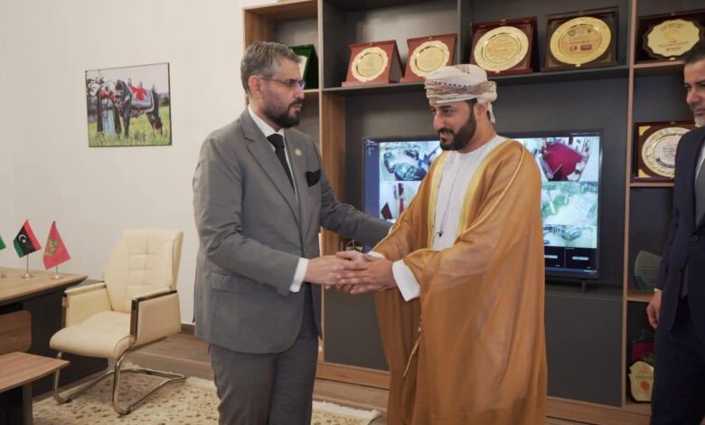 نائب رئيس البرلمان العربي يقدّم التعزية في الفريق أول ركن محمد الحداد ورفاقه خلال زيارة للسفارة الليبية بالقاهرة نائب رئيس البرلمان العربي يقدّم التعزية في الفريق أول ركن محمد الحداد ورفاقه خلال زيارة للسفارة الليبية بالقاهرة