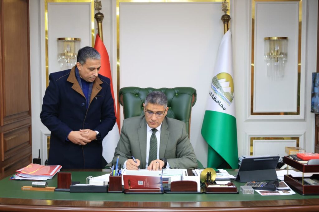 محافظ الجيزة يعتمد مواعيد امتحانات الفصل الدراسي الأول للصفوف الدراسية.. والاثنين 19 يناير إجازة للطلاب بمناسبة عيد الغطاس