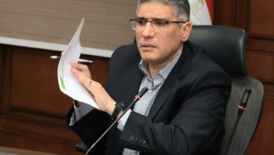 محافظ الجيزة يعقد لقاءً موسعًا مع رؤساء الأحياء والمراكز لتنظيم متابعة ورفع كفاءة 74 نفقًا أسفل الطريق الدائري