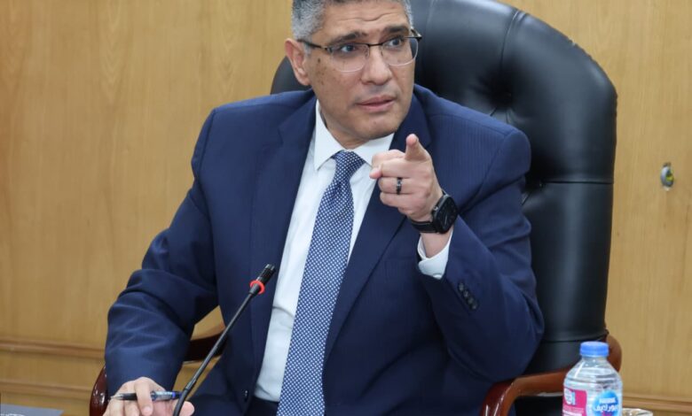 المحافظ : تكثيف اللقاءات التوعوية وحماية الأطفال أولوية في العمل التنفيذي