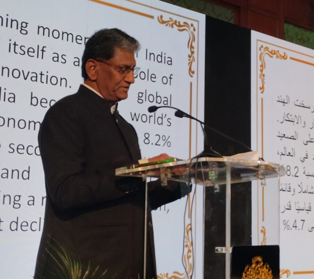 سفير الهند في الاحتفال بعيد الجمهورية هذا اليوم نحتفي من خلاله بمسيرة الهند التي تميزت بالنمو المستدام والتنمية الشاملة والتحول الاخضر سفير الهند في الاحتفال بعيد الجمهورية هذا اليوم نحتفي من خلاله بمسيرة الهند التي تميزت بالنمو المستدام والتنمية الشاملة والتحول الاخضر