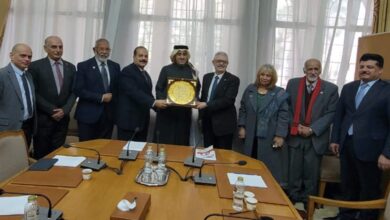 الأمين العام لجامعة الدول العربية يتسلّم درع الاتحاد العربي للتنمية المستدامة والبيئة