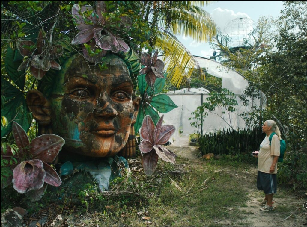 جمعية الفيلم تعرض المسار الأزرق بالروسي