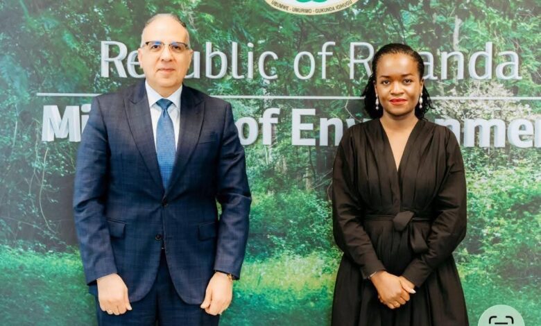 وزيرة البيئة الروانديه تؤكد العلاقات القوية التي تربط مصر رواندا خلال زيارة وزير الري المصري وزيرة البيئة الروانديه تؤكد العلاقات القوية التي تربط مصر رواندا خلال زيارة وزير الري المصري