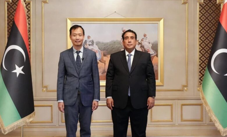 اعتماد سفير فيتنام الجديد لدي ليبيا وملامح مؤتمر الحزب الشيوعي الفيتنامي في فبراير