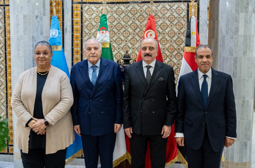 وزير الخارجية يجري مشاورات في تونس مع نظيريه التونسي والجزائري والمبعوثة الأممية حول مسار التسوية في ليبيا