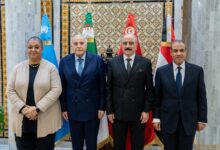 وزير الخارجية يجري مشاورات في تونس مع نظيريه التونسي والجزائري والمبعوثة الأممية حول مسار التسوية في ليبيا