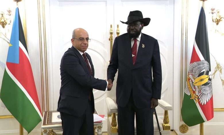 السفير المصري الجديد يقدم أوراق الاعتماد إلى رئيس جمهورية جنوب السودان