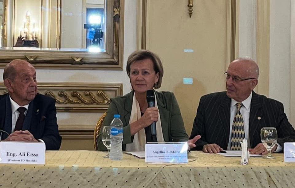 سفيرة الاتحاد الأوروبي في حديث عن التجارة والاستثمار والثقافة بنادي السيارات سفيرة الاتحاد الأوروبي في حديث عن التجارة والاستثمار والثقافة بنادي السيارات