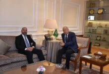 • الأمين العام لجامعة الدول العربية يستقبل السفير الكوبي