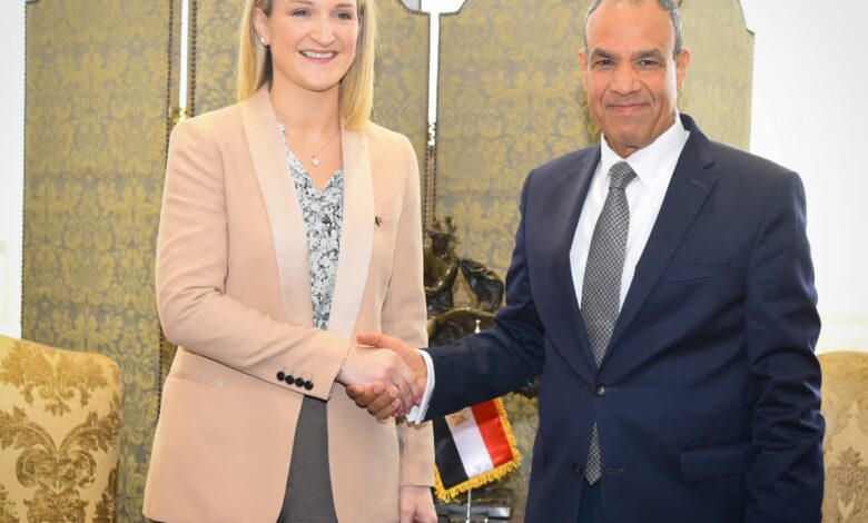 مشاورات سياسية بين مصر وإيرلندا لدعم العلاقات الثنائية والتشاور حول التطورات الإقليمية