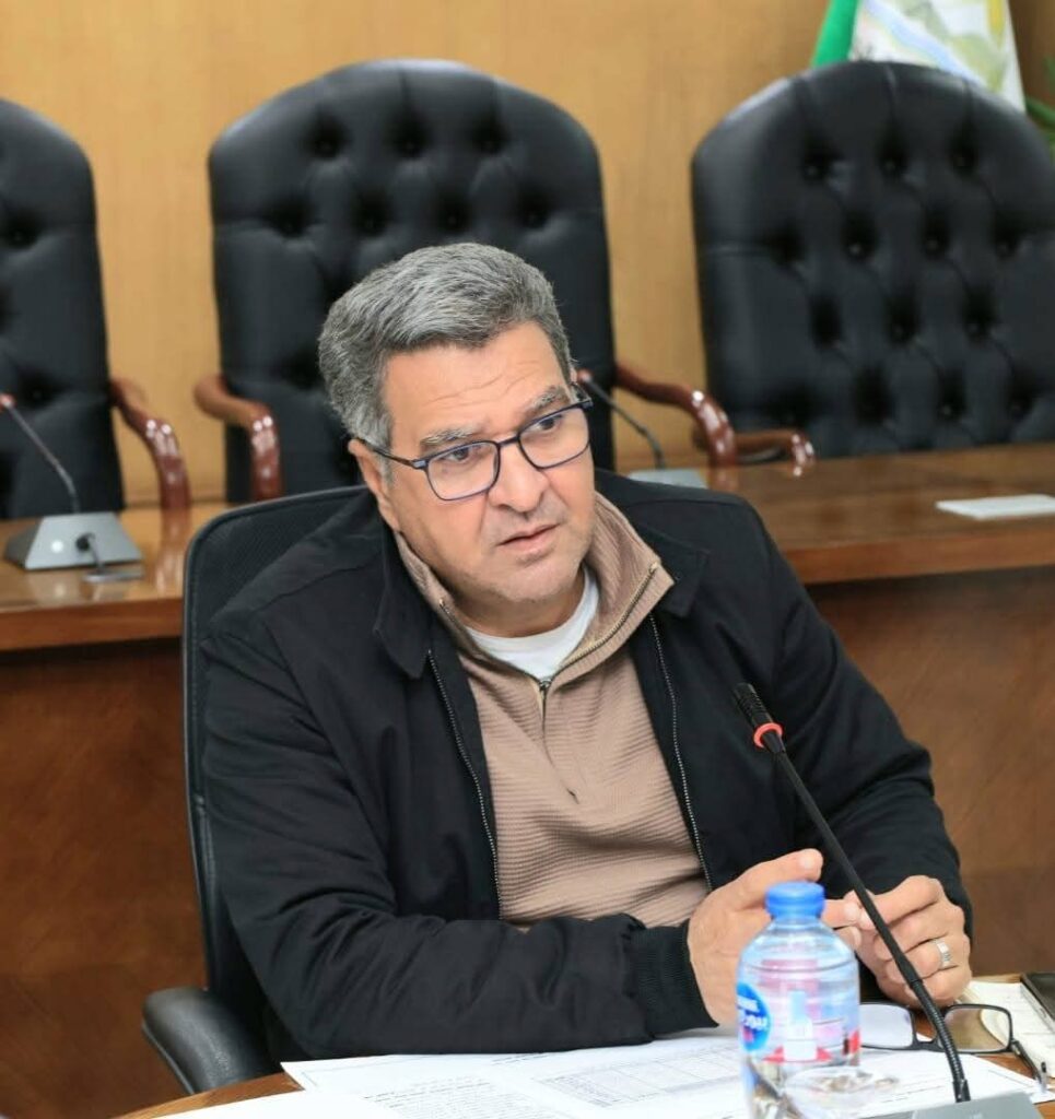 تنفيذًا لتكليفات محافظ الجيزة..   السكرتير العام المساعد يتابع تحصيل المديونيات المستحقة للدولة