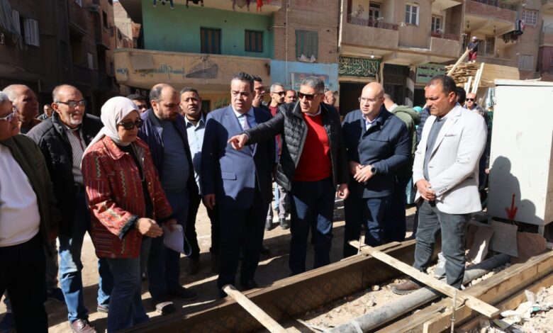 محافظ الجيزة : تطوير ورصف طريق جسر المنوات بالحوامدية بطول 2 كم 