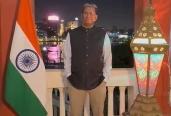 سفير الهند موجهاً التهنئة لمسلمي مصر والهند : رمضان في مصر حاجه تانيه