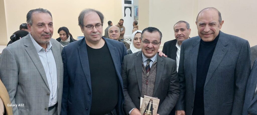 مدير البيت الروسي: سعيد بنتائج المشاركة بمعرض الكتاب