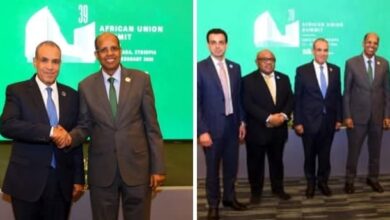 وزير الخارجية يلتقي رئيس مفوضية الاتحاد الأفريقي على هامش قمة الاتحاد الأفريقي