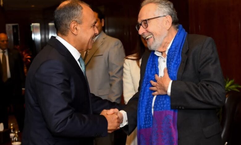 وزير الخارجية يستقبل المقرر الخاص المعني بالحق في المياه في مستهل زيارته إلى مصر