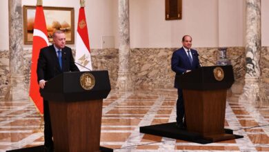 شارك السيد الرئيس عبد الفتاح السيسي، والرئيس رجب طيب أردوغان، رئيس الجمهورية التركية، في الجلسة الختامية لمنتدى الأعمال المصري التركي، الذي انعقد اليوم في إطار زيارة الرئيس التركي إلى مصر.