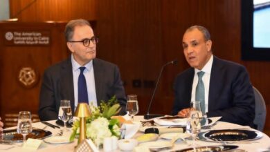 وزير الخارجية يلتقي مجلس أمناء الجامعة الأمريكية بالقاهرة وزير الخارجية يلتقي مجلس أمناء الجامعة الأمريكية بالقاهرة