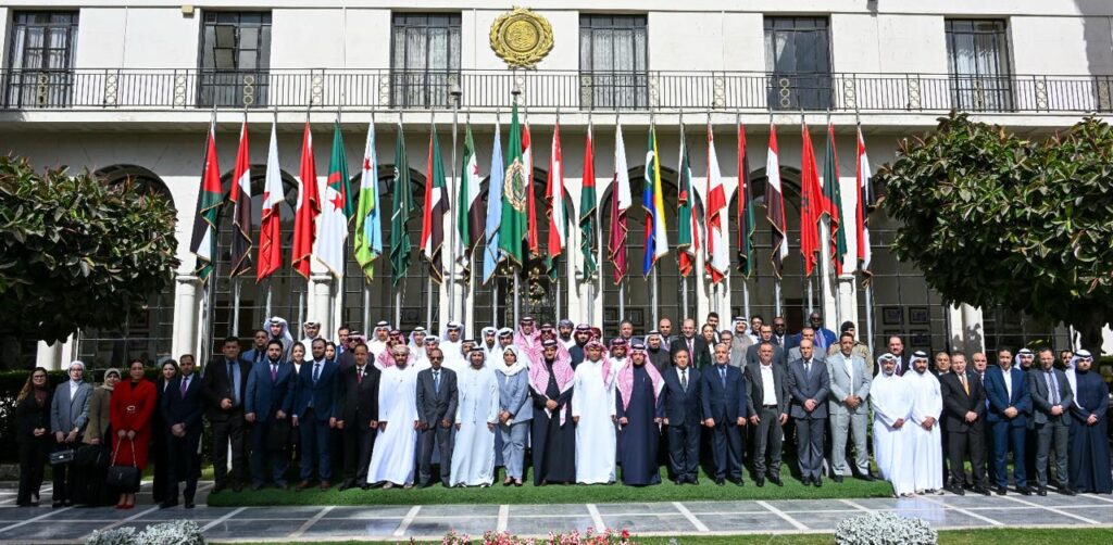 فريق الخبراء العرب لمكافحة الإرهاب يعقد اجتماعه بالجامعة العربية