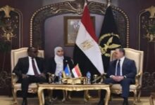 إستقبل محمود توفيق وزير الداخلية الدكتور فنسنت بيروتا وزير الداخلية بجمهورية رواندا، خلال زيارته الرسمية لمصر