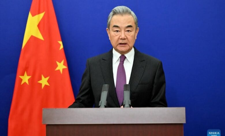 وزير الخارجية: الصين مستعدة للعمل مع جميع الدول لتحسين حوكمة حقوق الإنسان في العالم وزير الخارجية: الصين مستعدة للعمل مع جميع الدول لتحسين حوكمة حقوق الإنسان في العالم