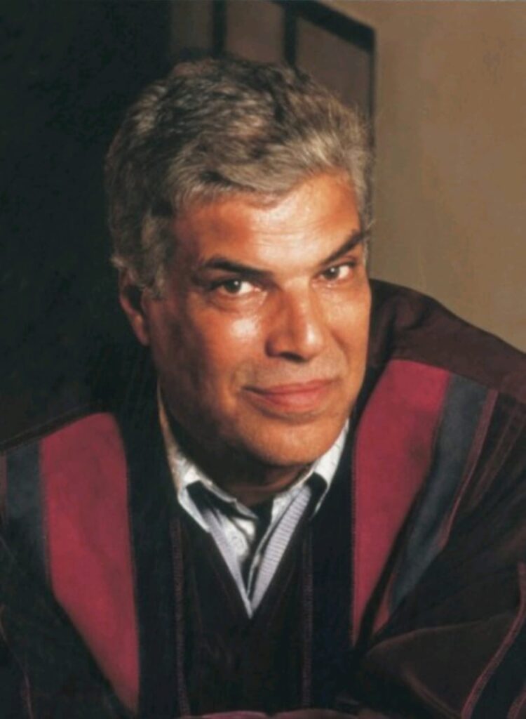 الروسي وحتحور يكرمان الاديب إبراهيم عبد المجيد في عيده ال 80