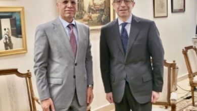 سفير جُمهوريةِ العِراق في القاهرةِ يبحثُ التعاونَ متعدّدَ الأطرافِ مع مساعد وزير الخارجية المصريّ