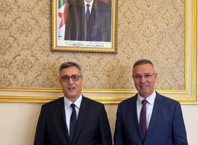 رئيس قطاع فلسطين بالجامعة العربية في لقاء مع سفير الجزائر بالقاهرة لبحث الوضع الراهن في غزة رئيس قطاع فلسطين بالجامعة العربية في لقاء مع سفير الجزائر بالقاهرة لبحث الوضع الراهن في غزة