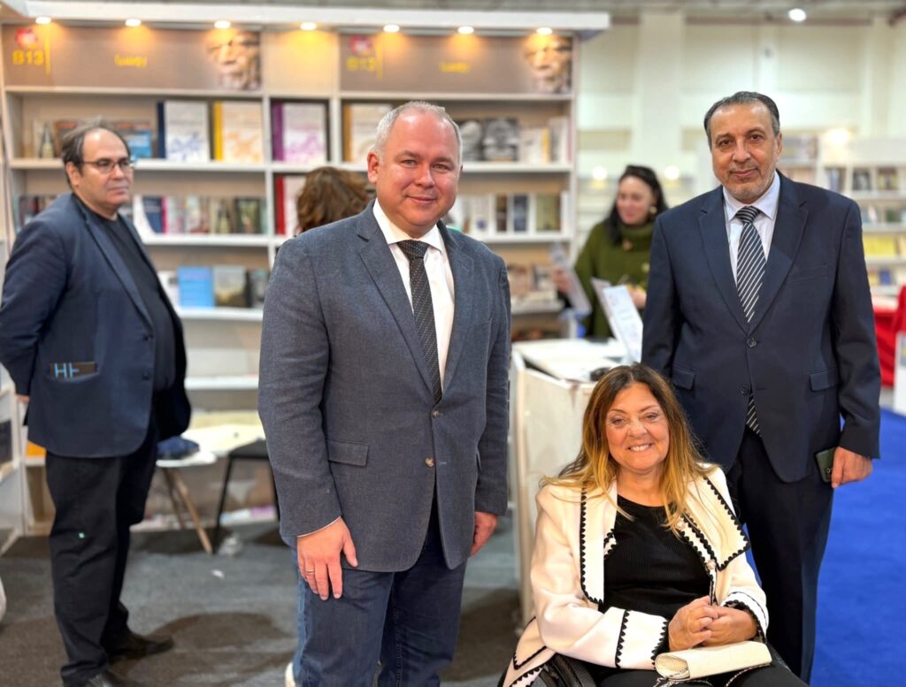 مدير البيت الروسي يزور جناح القومي للإعاقة