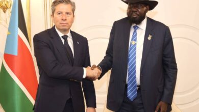 الرئيس كير يطلب وصول إنساني غير مقيّد أثناء المحادثات مع رئيس الأمم المتحدة ريس توم فليتشير