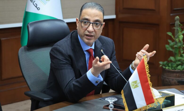 محافظ الجيزة يعقد اجتماعًا موسعًا لتطوير منظومة النظافة ويضع الملف على رأس أولويات العمل محافظ الجيزة يعقد اجتماعًا موسعًا لتطوير منظومة النظافة ويضع الملف على رأس أولويات العمل