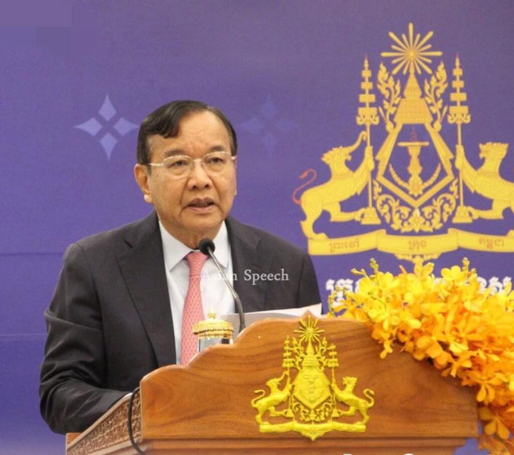 كمبوديا تحذر من استبدال “سيادة القانون” بـ “قانون السلطة” في السياسة العالمية