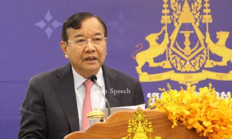 كمبوديا تحذر من استبدال “سيادة القانون” بـ “قانون السلطة” في السياسة العالمية