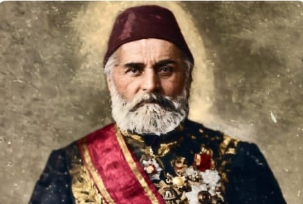 أول وزير للخارجية التركية شاعر واديب دفن في الإسكندرية