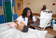 الصندوق العربي للمعونة الفنية للدول الإفريقية ينظم قافلة طبية لأمراض القلب في أروشا بتنزانيا