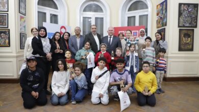 أطفال روسيا يصنعون فانوس رمضان