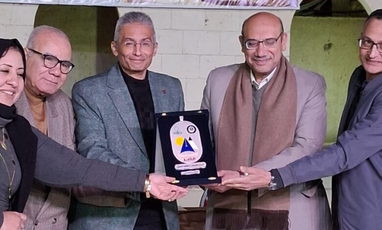 لحظة وفاء لمسيرة صحفية مميزة.. ثلاثون عامًا من الإبداع للطفل