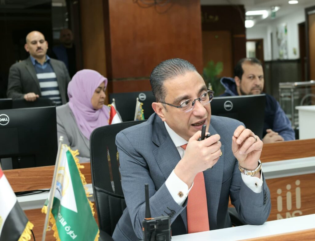 محافظ الجيزة يكلّف بتحسين كفاءة النظافة بشارع عثمان محرم ورفع أي مخلفات من أنفاق العشراوي والفكهانية محافظ الجيزة يكلّف بتحسين كفاءة النظافة بشارع عثمان محرم ورفع أي مخلفات من أنفاق العشراوي والفكهانية