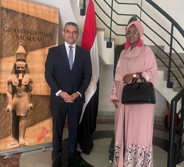 في لقاء السفير المصري تعزيز التعاون الاقتصادي والتجاري بين مصر وجيبوتي