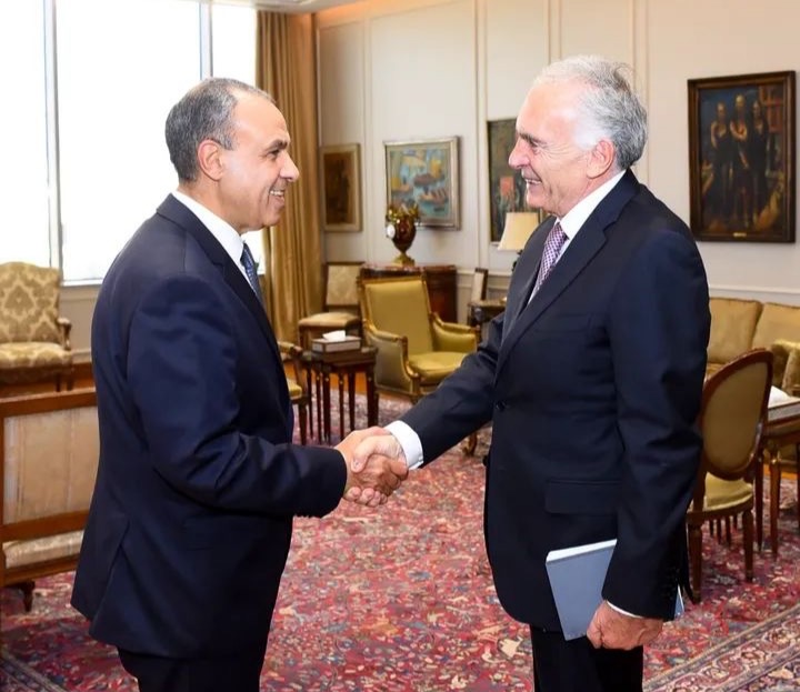 وزير الخارجية يستقبل المبعوث الشخصي للسكرتير العام للأمم المتحدة للشرق الأوسط