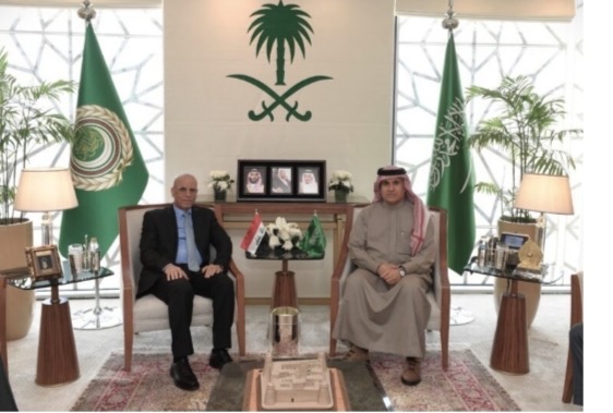 سفير العراق في القاهرة يلتقي مندوب السعودية لدى الجامعة العربية ويبحثان تعزيز التعاون والتطورات الإقليمية سفير العراق في القاهرة يلتقي مندوب السعودية لدى الجامعة العربية ويبحثان تعزيز التعاون والتطورات الإقليمية