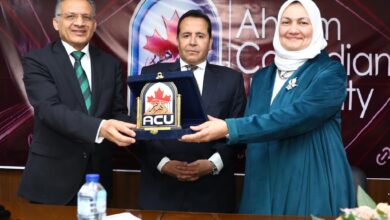 تكريم الدكتورة نهلة الصعيدي لجهودها في المتميزة في دعم رسالة الأزهر الشريف