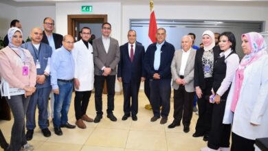 وزير الخارجية يطلق حملة للتبرع بالدم بمقر وزارة الخارجية لمستشفى ٥٧٣٥٧