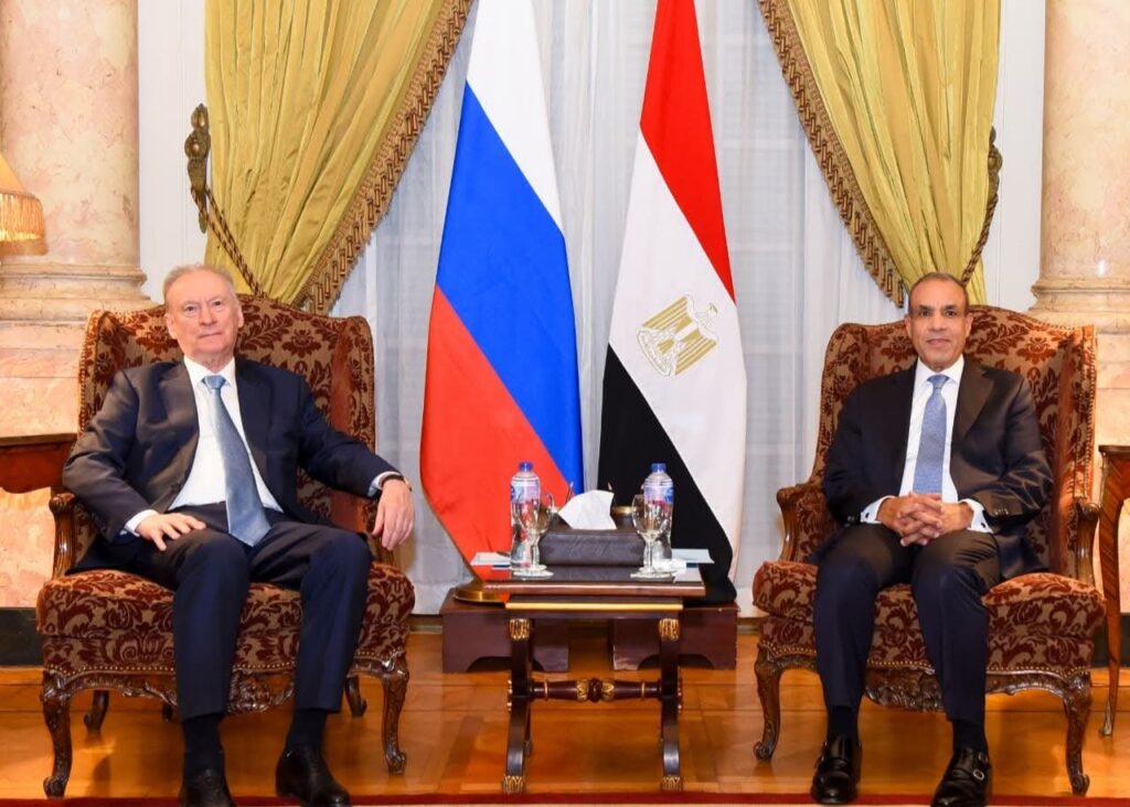 وزير الخارجية يستقبل مساعد رئيس روسيا الاتحادية وزير الخارجية يستقبل مساعد رئيس روسيا الاتحادية