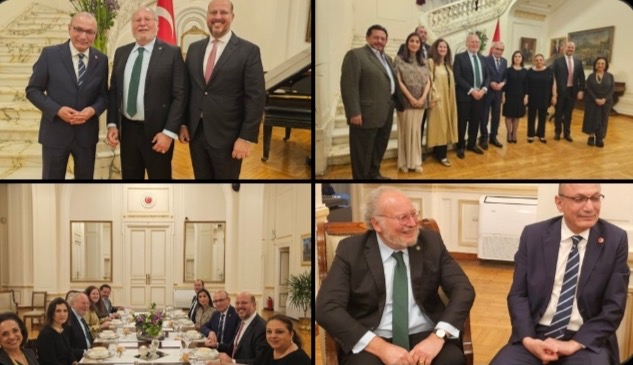 الملك احمد فؤاد الثاني ملك مصر في ضيافة السفير التركي