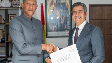 وزير الداخلية لغينيا كوناكري يشيد بدعم مصر في تعزيز العلاقات الشرطيه في لقاء السفير المصري